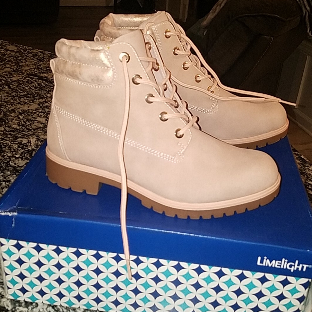 Limelight Boots